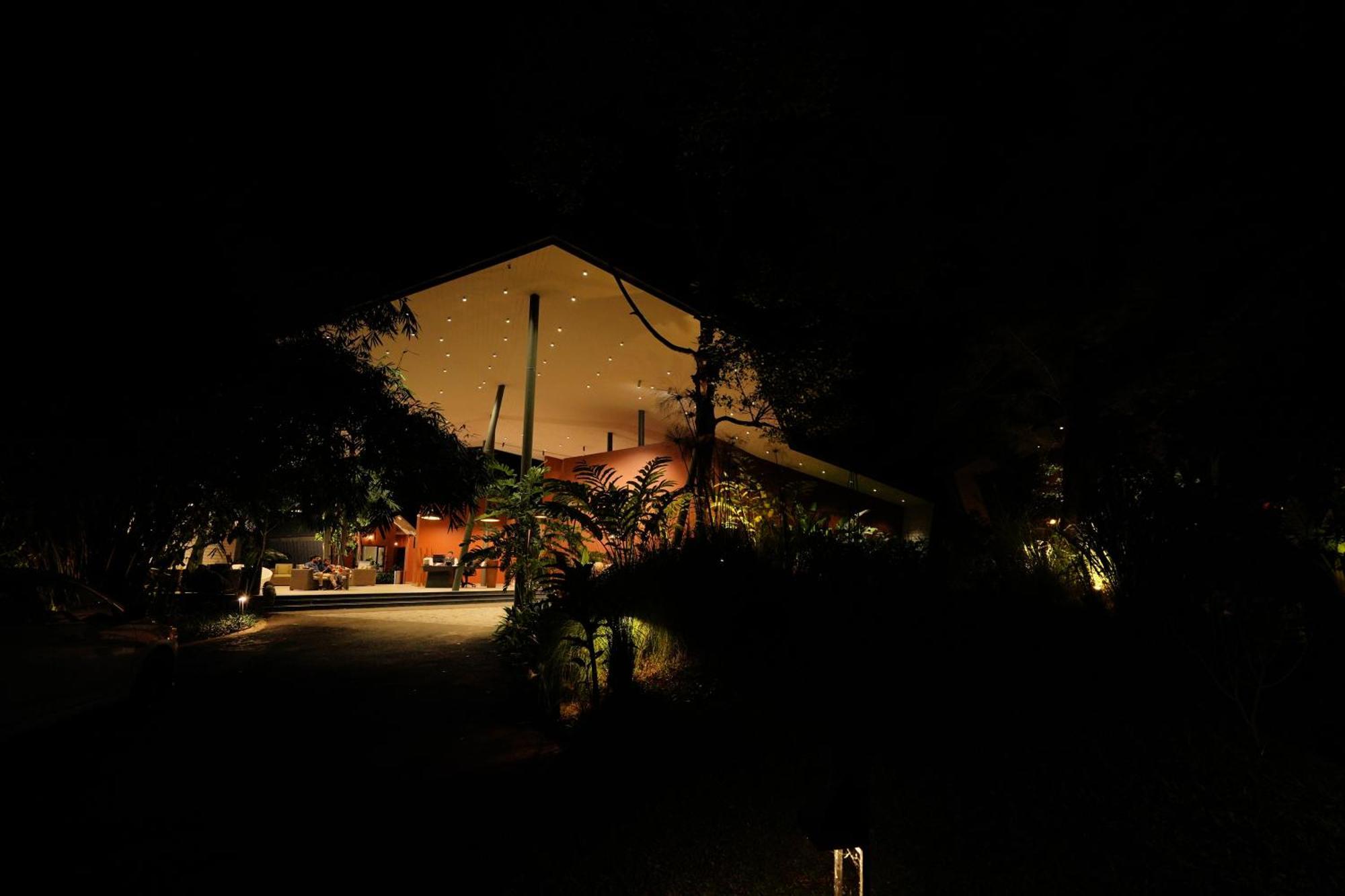 Vyna Hillock Resort And Spa Vythiri Exterior photo