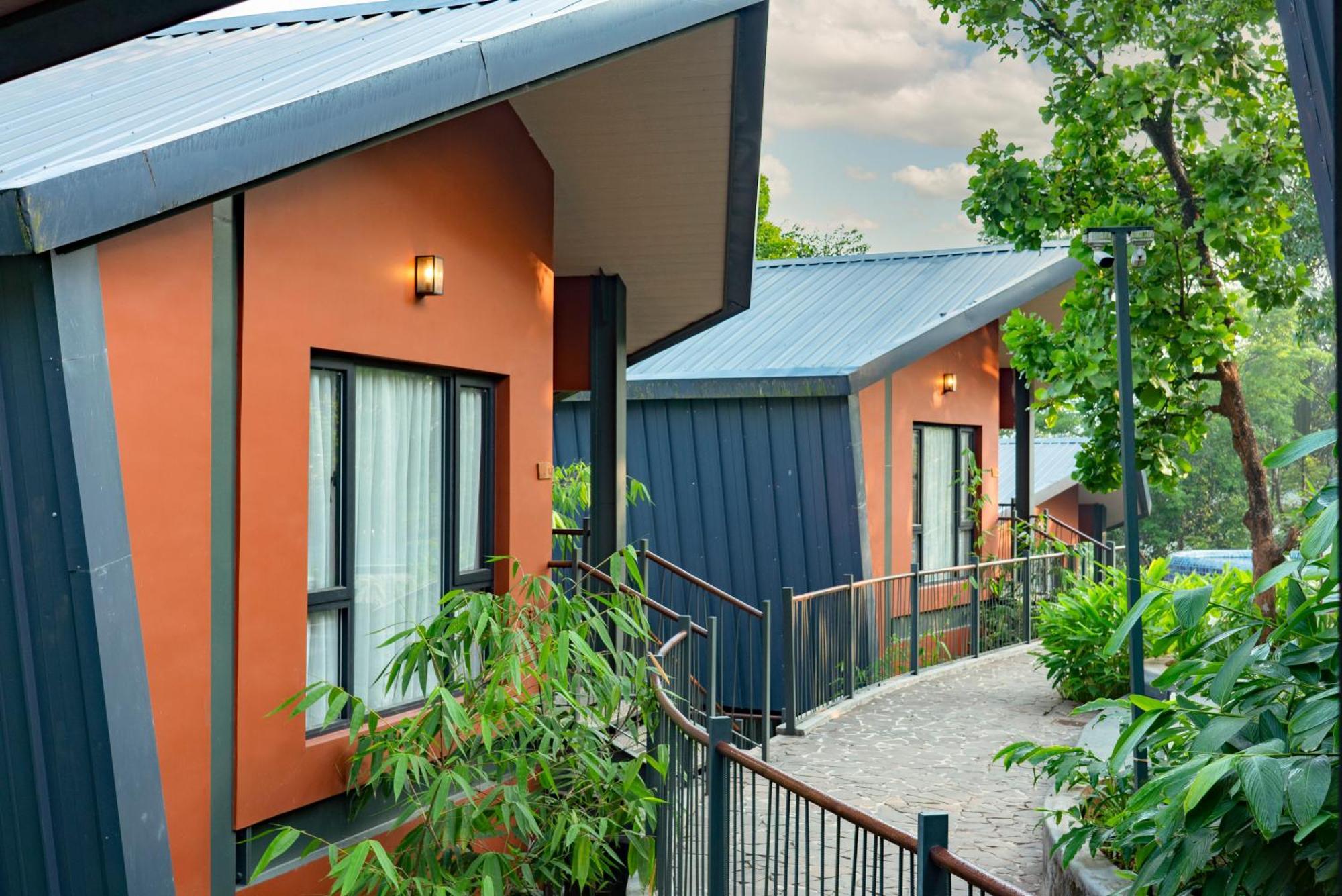 Vyna Hillock Resort And Spa Vythiri Exterior photo