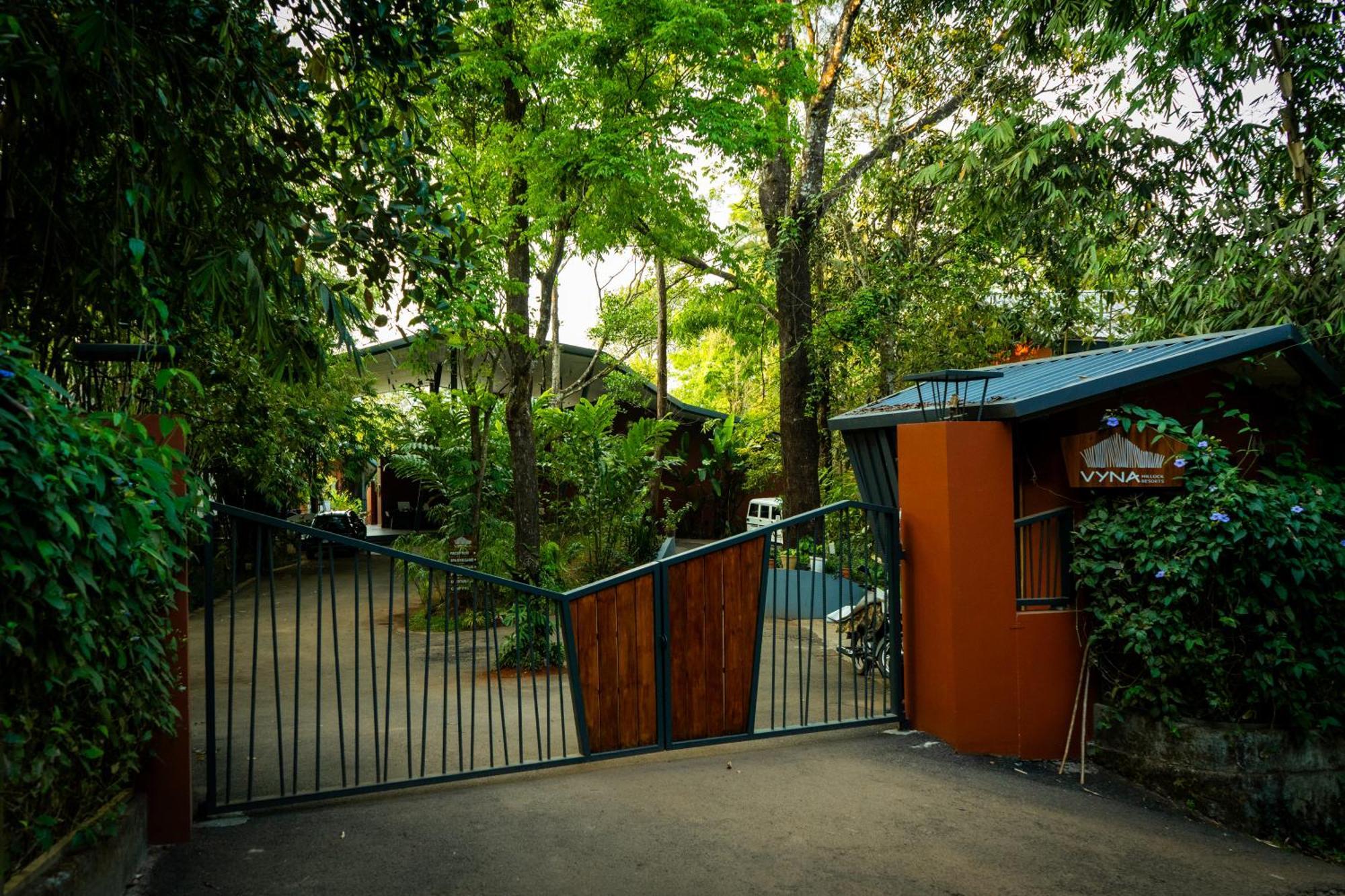 Vyna Hillock Resort And Spa Vythiri Exterior photo